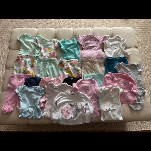 Baby Girl Clothing Lot of 44 two-piece sets, Sleeeper and Onesies Size 3 months. - Picture 1 of 9